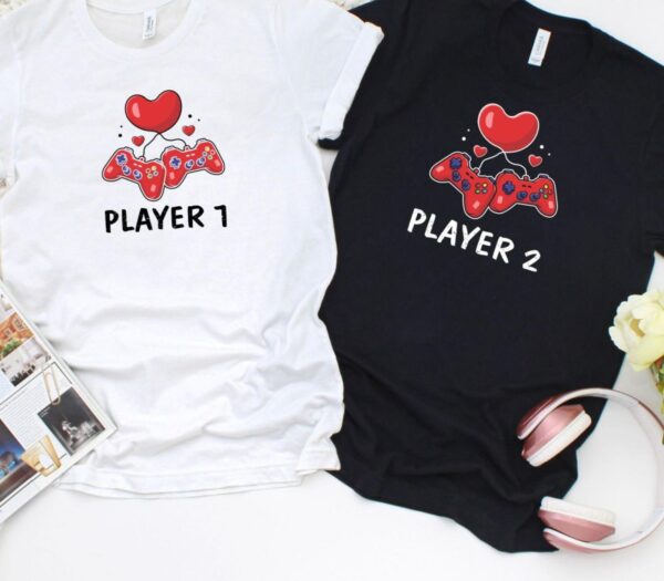 Player 1 & 2 Gaming Lovers Matching Set - Perfect Valentine's Gift for Geek Couples - Image 4
