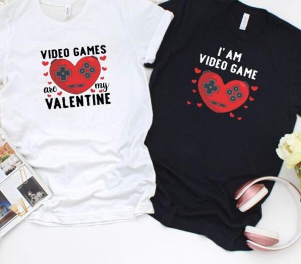 Valentine Video Game Lovers Matching Set - Couples Gaming Geek Gift Outfits - Image 4