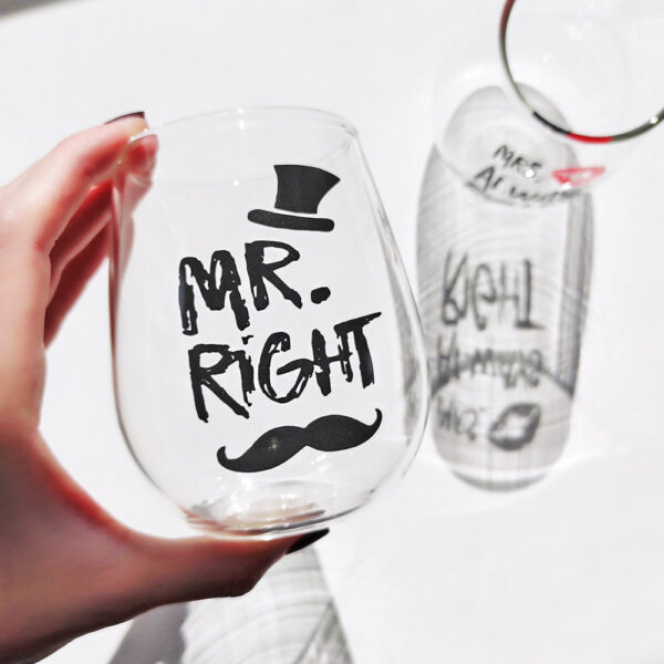 Mr and Mrs Always Right Mugs - Playfully Perfect: Couple's Coffee Time! - Image 3