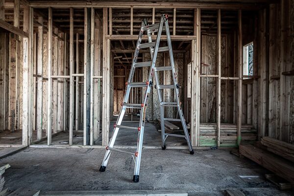 Little Giant Ladders M17 Multi 18-Feet Reach Type 1A - 300 lbs. Load Capacity Telescoping Multi-Position Ladder - Image 5