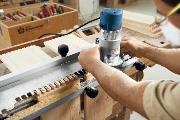 Bosch 1/4-in and 1/2-in 12.0000 -Amp 2.25 -HP Variable Speed Combo Fixed/Plunge Router Hard case - Image 7
