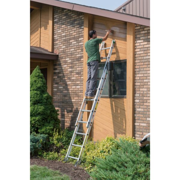 Werner D1200-2 20-Feet Aluminum Type 2 - 225 lbs. Load Capacity Extension ladder - Image 5