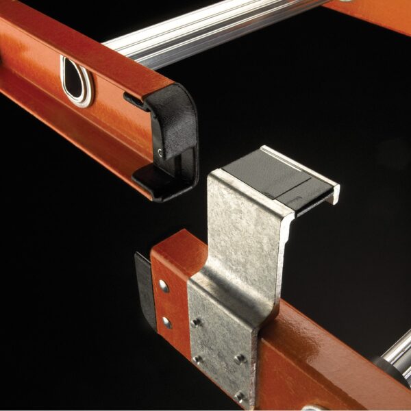 Werner D6200-2 24-Feet Fiberglass Type 1A - 300 lbs. Load Capacity Extension ladder - Image 10