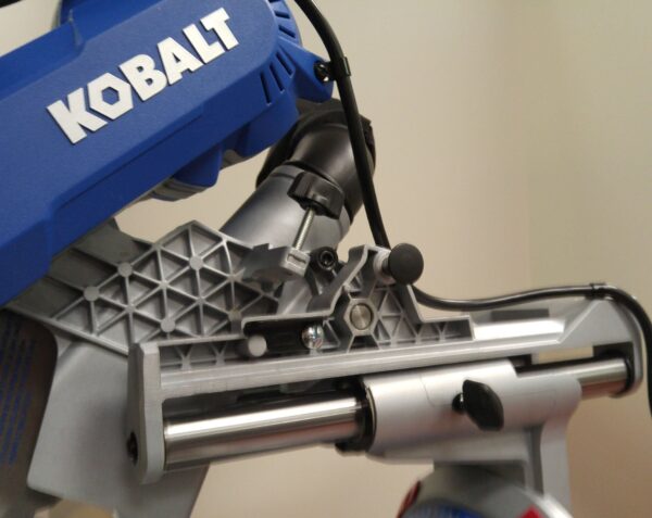 Kobalt Compact 12-in 15-Amps Dual Bevel Sliding Compound Corded Miter Saw - Image 6
