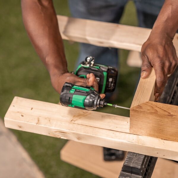 Metabo HPT BONUS 18V Triple Hammer Bolt Impact Driver and 1-3/4-in 15 -Degree Pneumatic Coil Roofing Nailer ( Charger Included ) - Image 8