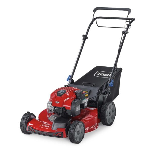 Toro Recycler with Smart Stow 22-in Gas Self-propelled lawn mower with 150-cc Briggs and Stratton Engine
