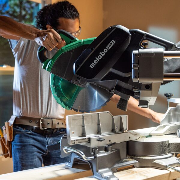 Metabo HPT 12-in 15-Amps Dual Bevel Sliding Compound Corded Miter Saw - Image 10