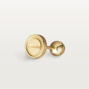 Toxse Love Stud Earrings