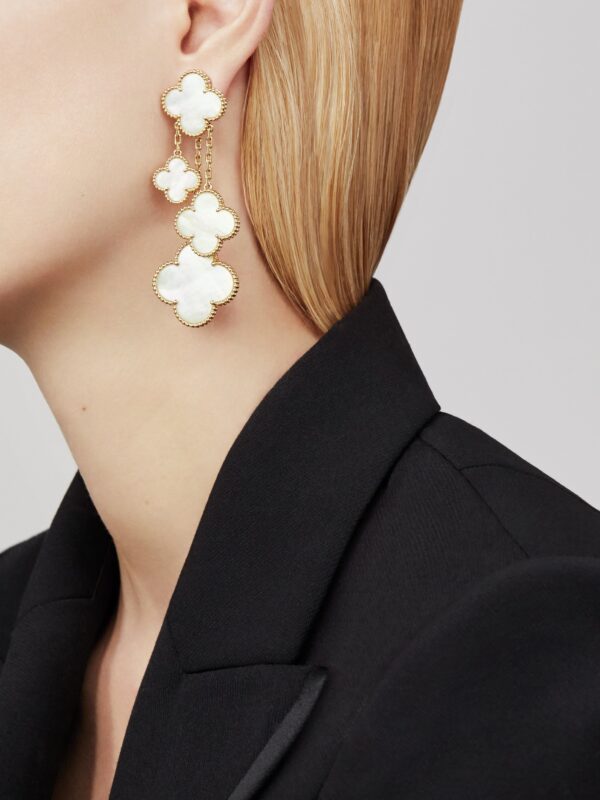 Toxse Magic Alhambra Four Motifs Earrings - Image 2