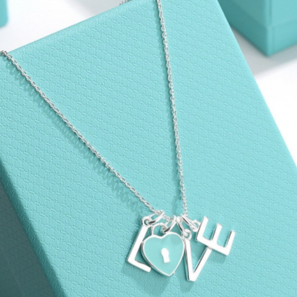 Toxse Sweet Love Chain Necklace - Image 3