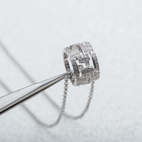 Toxse Parentesi Necklace Silver Diamond - Image 3