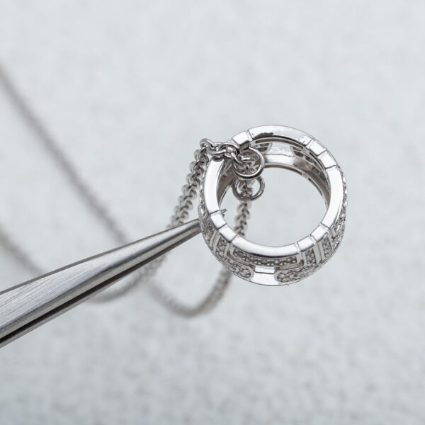 Toxse Parentesi Necklace Silver Diamond - Image 5