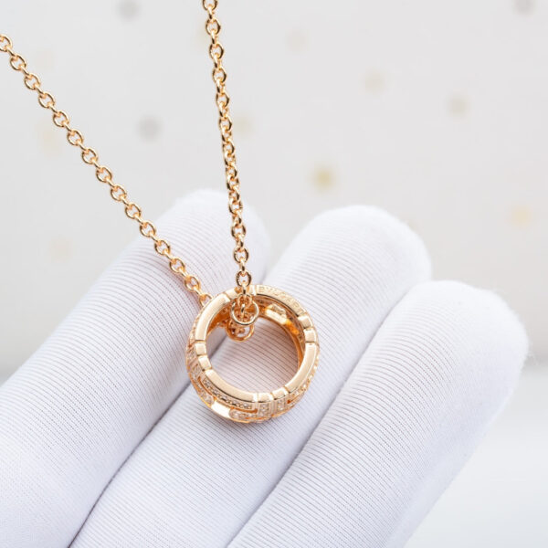 Toxse Parentesi Necklace Pink Gold Diamond - Image 4
