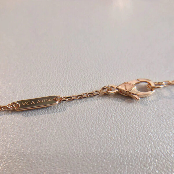 Toxse Perlee Pedant Pink Gold Necklace - Image 8
