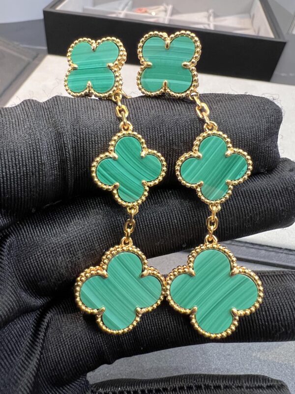Toxse Clover Malachite 3 Motifs Gold Earrings - Image 3