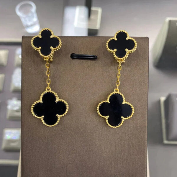 Toxse Clover 2 Motifs Gold Earrings - Image 4