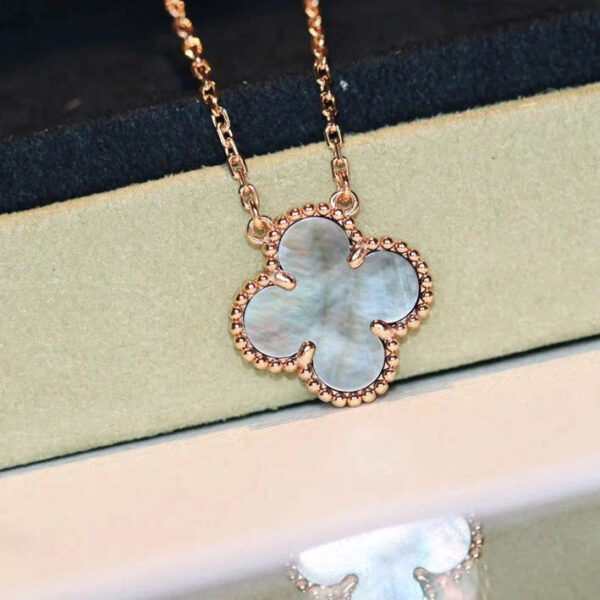 Toxse Clover Mop Pink Gold Necklace - Image 4