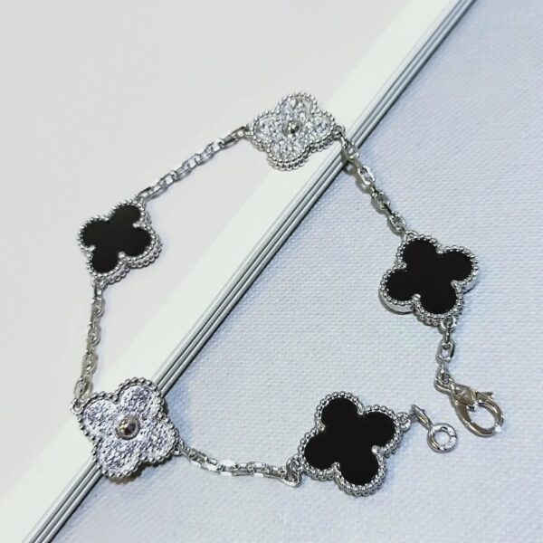 Toxse Clover Bracelet 5 Motifs Onyxs Diamond - Image 3