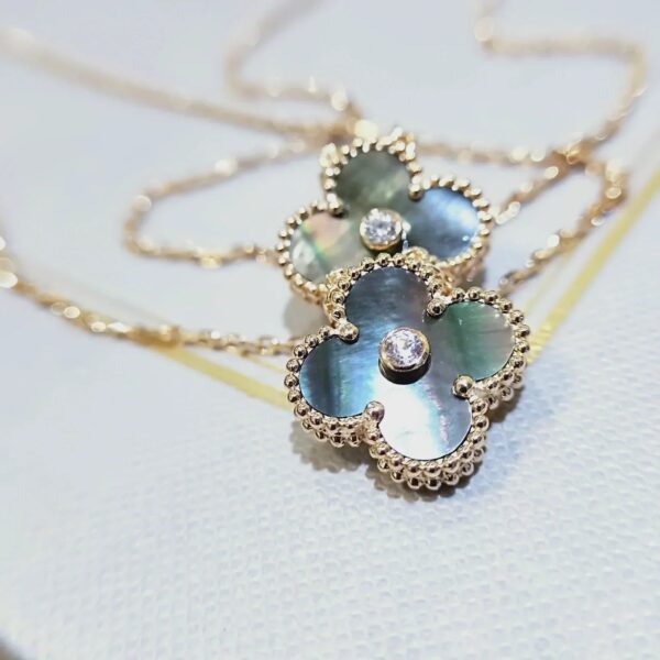Toxse Clover Gold Dark Mop Clover Necklace - Image 7