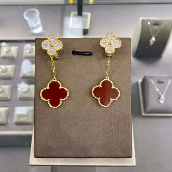 Toxse Clover 2 Motifs Diamond Gold Earrings - Image 5