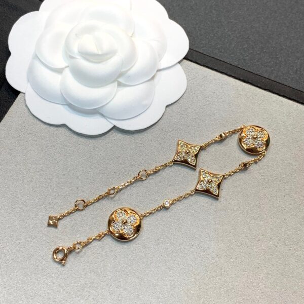 Toxse Star And Sun 4 Motifs Gold Diamonds Bracelet - Image 2