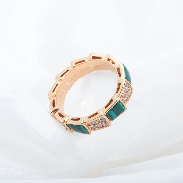 Toxse Serpenti Ring Pink Gold Malachite Diamond Paved 4Mm - Image 5