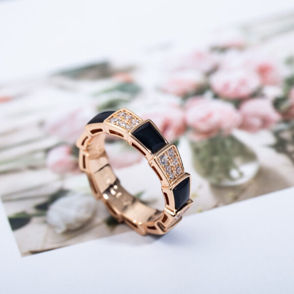 Toxse Serpenti Ring Pink Gold Black Mop Diamond Paved 4Mm - Image 9