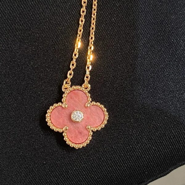 Toxse Clover Rhodonite 1 Diamond Pink Gold Necklace - Image 5