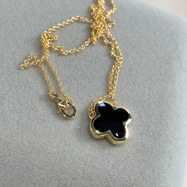Toxse Pure Clover Pink Gold Onyx Necklace - Image 8