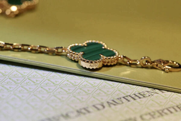Toxse Clover Malachite Bracelet 5 Motifs - Image 10