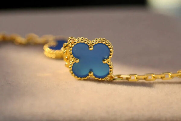 Toxse Clover Agate Gold Bracelet 5 Motifs - Image 4