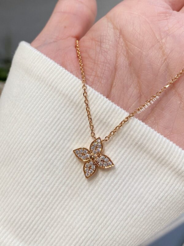 Toxse Star Diamond Neckalce - Image 3