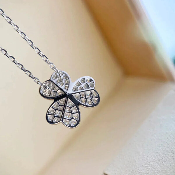 Toxse Clover Diamond Necklace Silver - Image 5