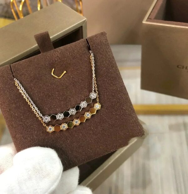 Toxse Bee Love Necklace Diamond - Image 3