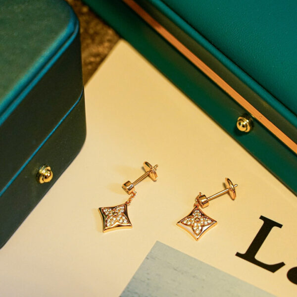 Toxse Star Diamonds Earrings Gold - Image 7