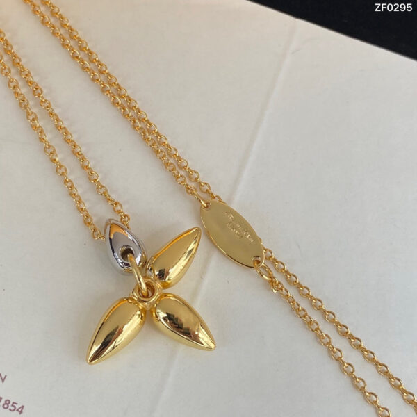 Toxse Louisette Pedant Gold Necklace - Image 5