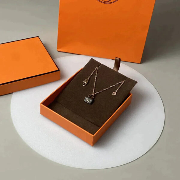 Toxse Constance Black Pedant Pink Gold Necklace - Image 4