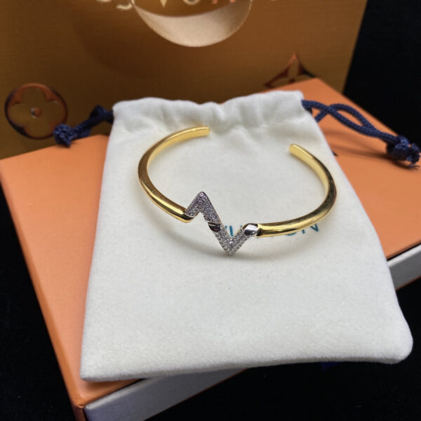 Toxse Volte Upsite Down Diamond Gold Open Bracelet - Image 2
