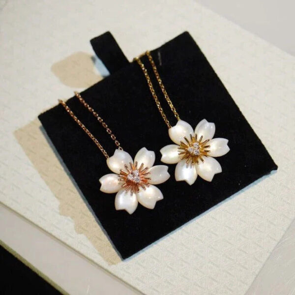 Toxse White Rose Pendant Necklace - Image 3