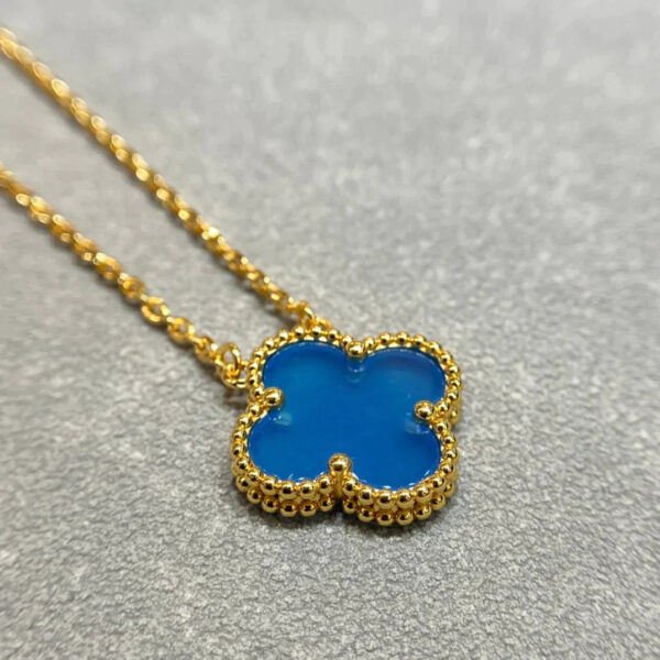 Toxse Clover Pendant Turquoise Necklace - Image 4