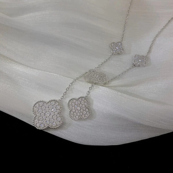 Toxse Clover 5 Motifs Silver Diamonds Necklace - Image 7
