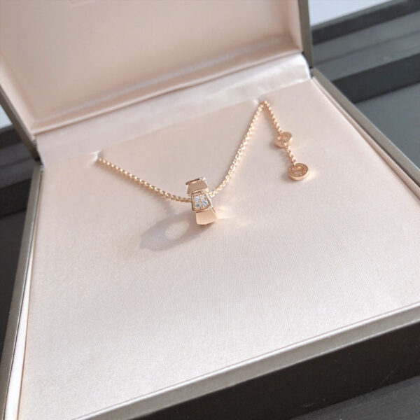 Toxse Serpenti Pedant Diamond Pink Gold Necklace - Image 6