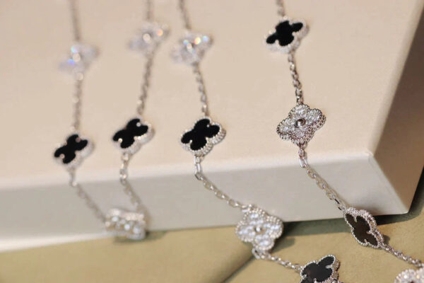 Toxse Clover 20 Motifs Onyx Diamond Silver Necklace - Image 5
