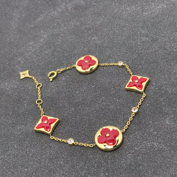 Toxse Star And Sun Carnelian 4 Motifs 3 Diamonds
