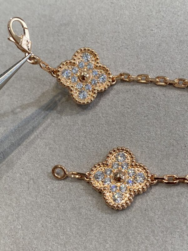 Toxse Clover 5 Motifs Pink Gold Diamond Bracelet - Image 5
