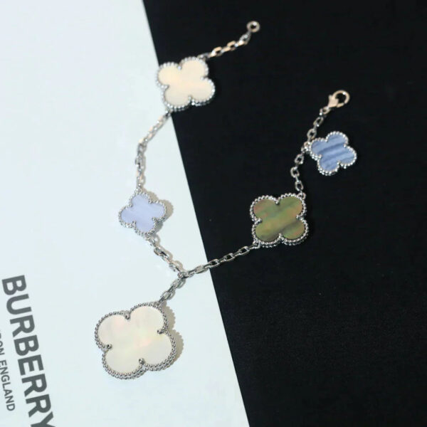 Toxse Clover Bracelet 5 Motifs Mop Chalcedony Silver - Image 3