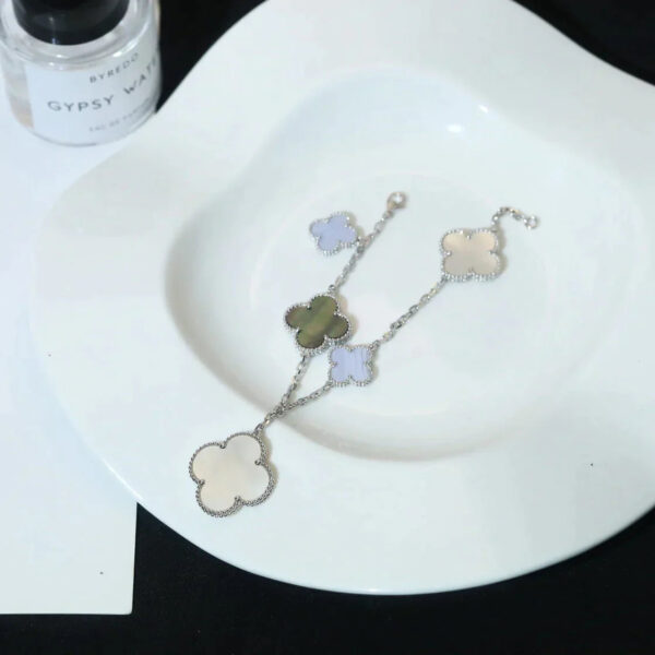 Toxse Clover Bracelet 5 Motifs Mop Chalcedony Silver - Image 4
