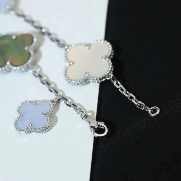 Toxse Clover Bracelet 5 Motifs Mop Chalcedony Silver - Image 9