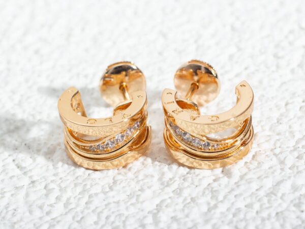Toxse Zero 1 Pink Gold Diamonds Earrings - Image 4