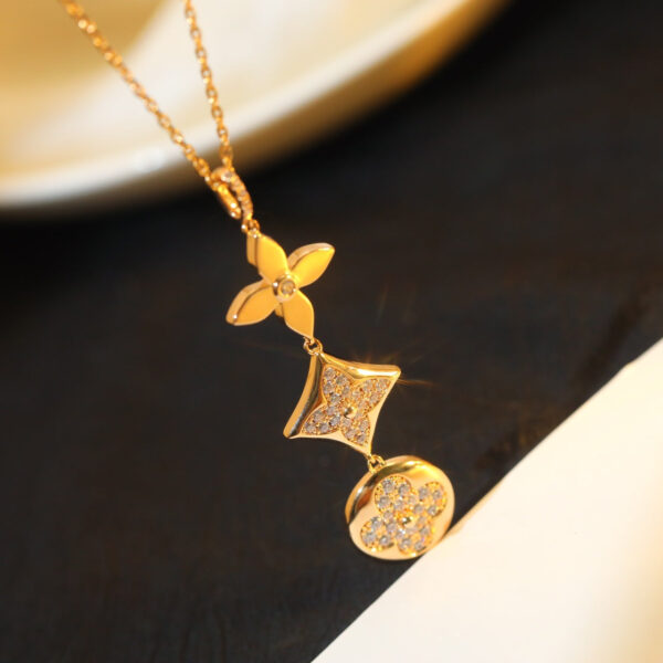 Toxse Star And Sun Diamond Pink Gold Necklace - Image 3